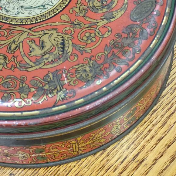 Vintage 1930s Era CANCO round Decorative Glace Fruit Tin Rustic Cottage Decor - Picture 6 of 10